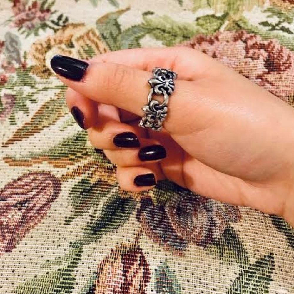 Fleur de lis Antique Ring